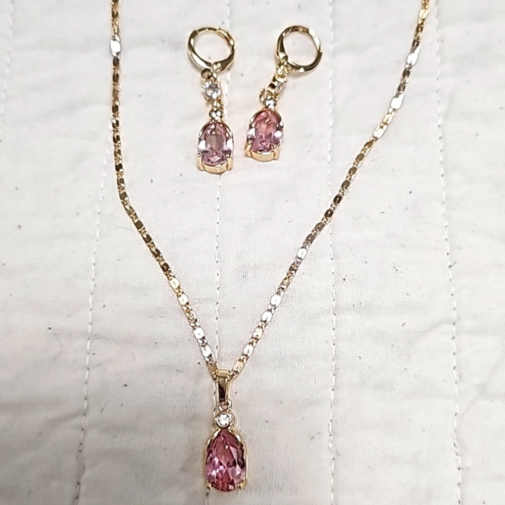 New Necklace/Earring Set